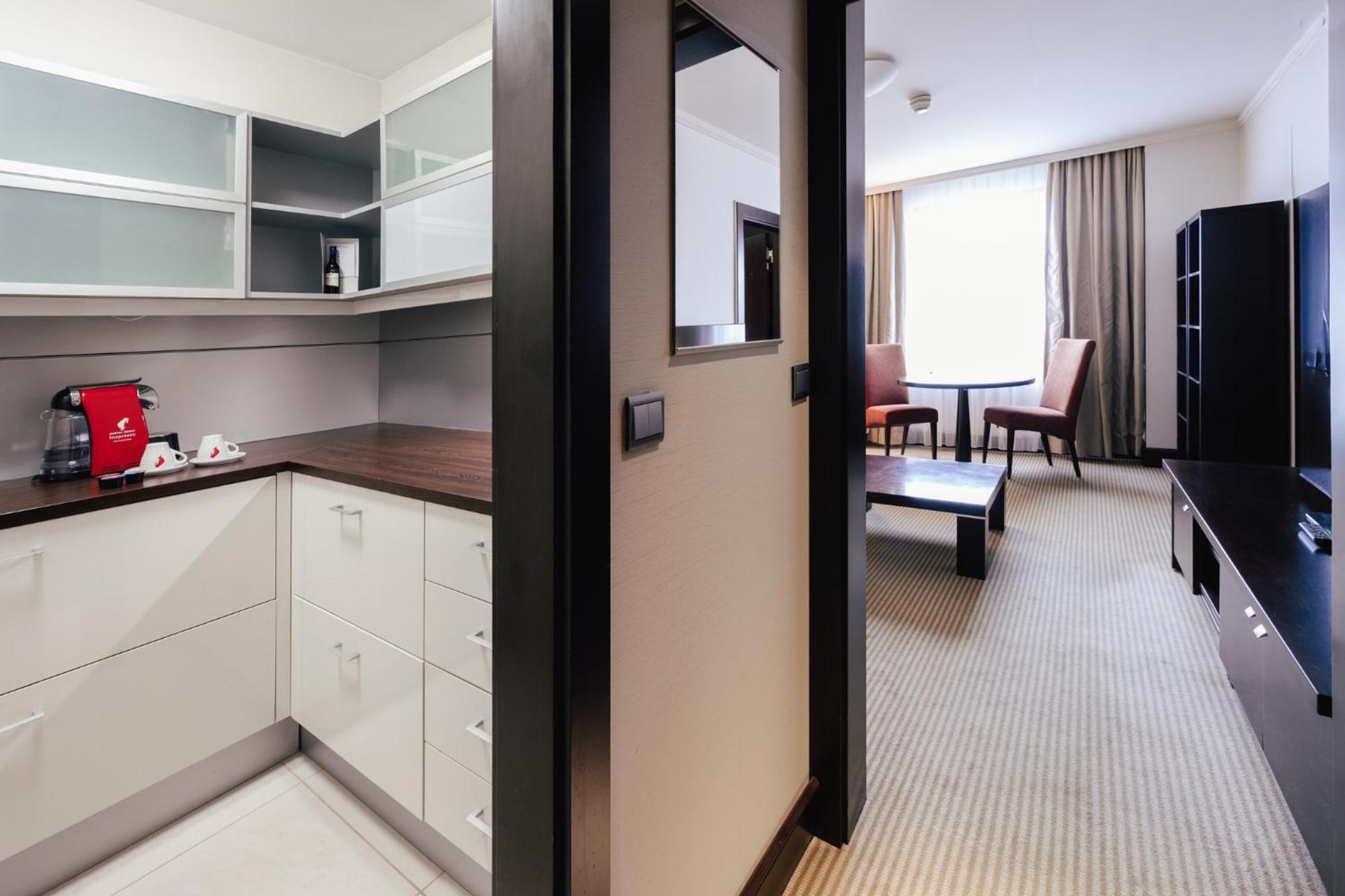 Crowne Plaza By Ihg Pressburg